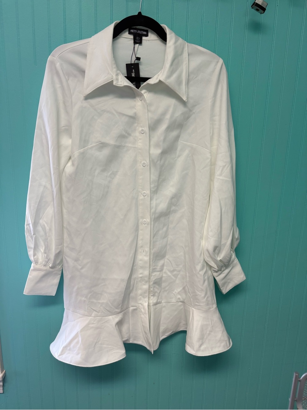 PrettyLittleThing White Button-Front Collared Shirt Dress